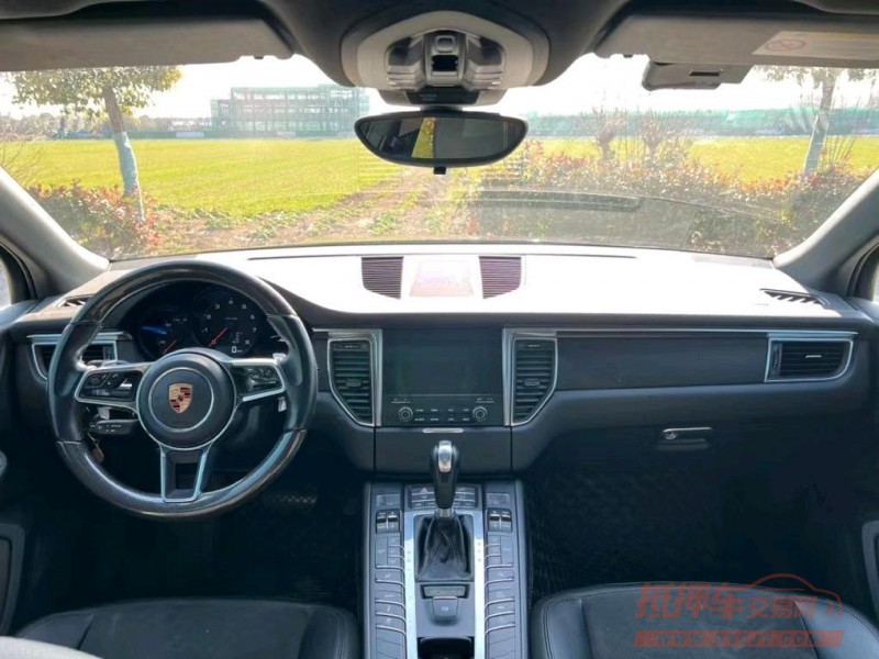 盐城17年保时捷Macan9