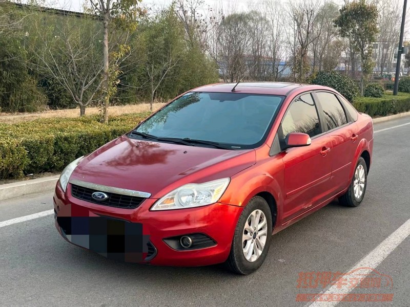 济宁11年福特福克斯2