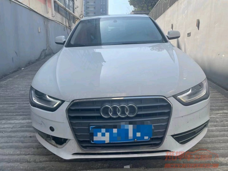 嘉兴13年奥迪A4L1