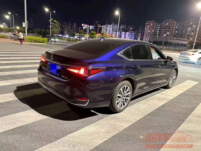 珠海22年雷克萨斯ES5