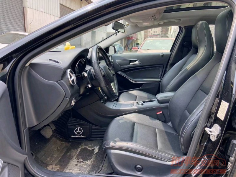 广州15年奔驰GLA5