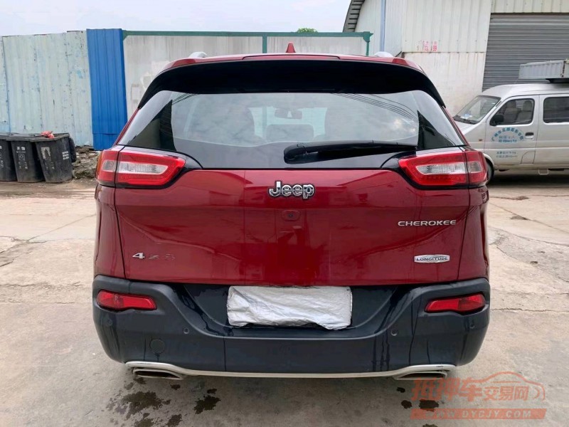 广州17年Jeep自由光8