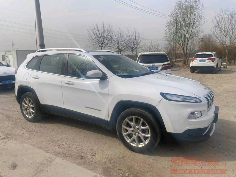 保定18年Jeep自由光3