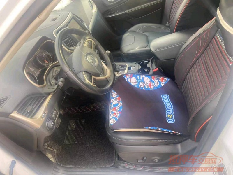 保定18年Jeep自由光6