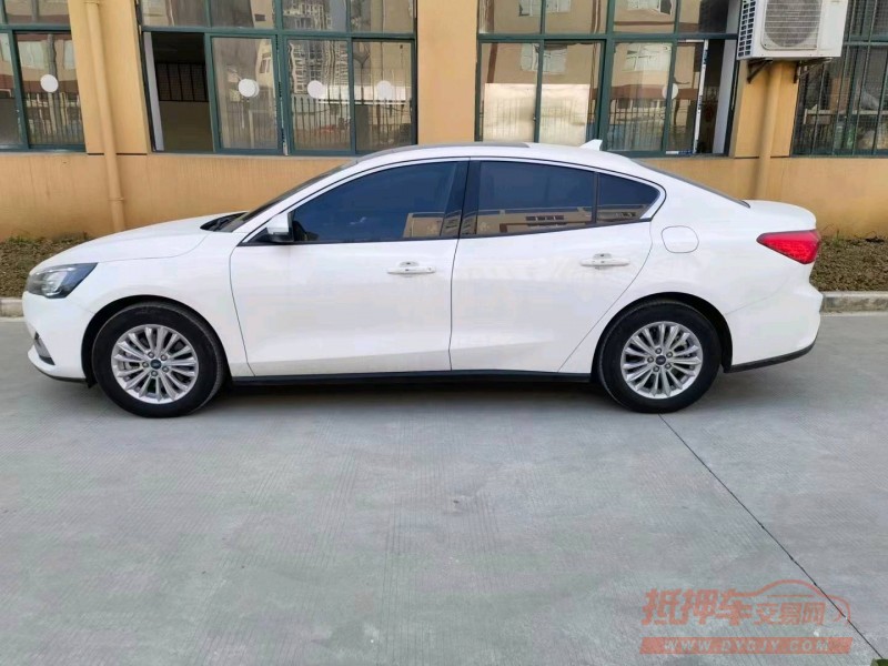 宜昌21年福特福克斯2