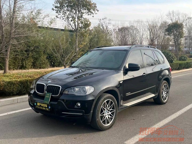 济宁09年宝马X57