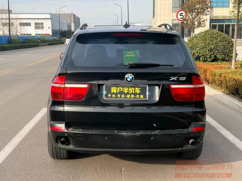 济宁09年宝马X59