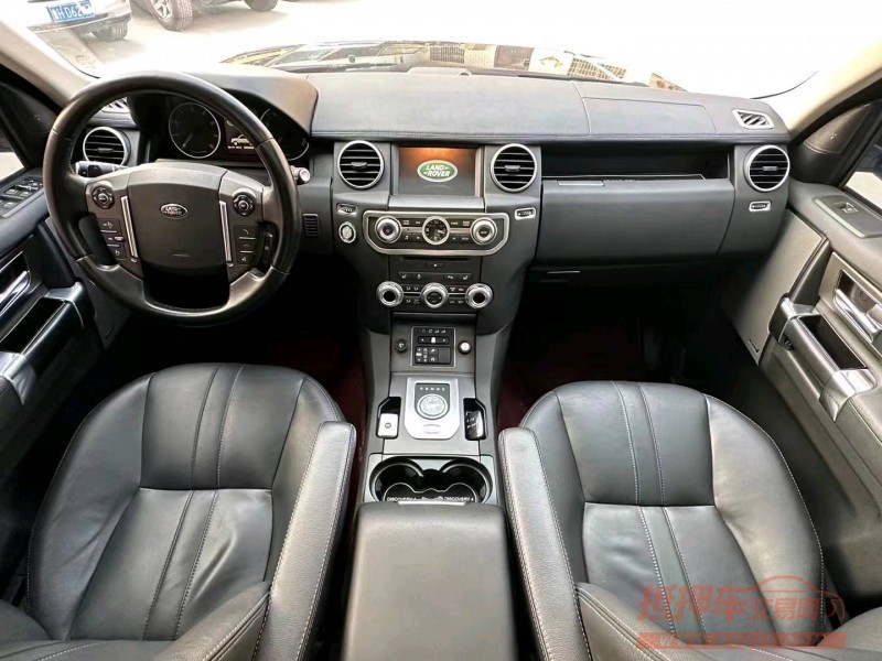 济宁19年路虎发现5