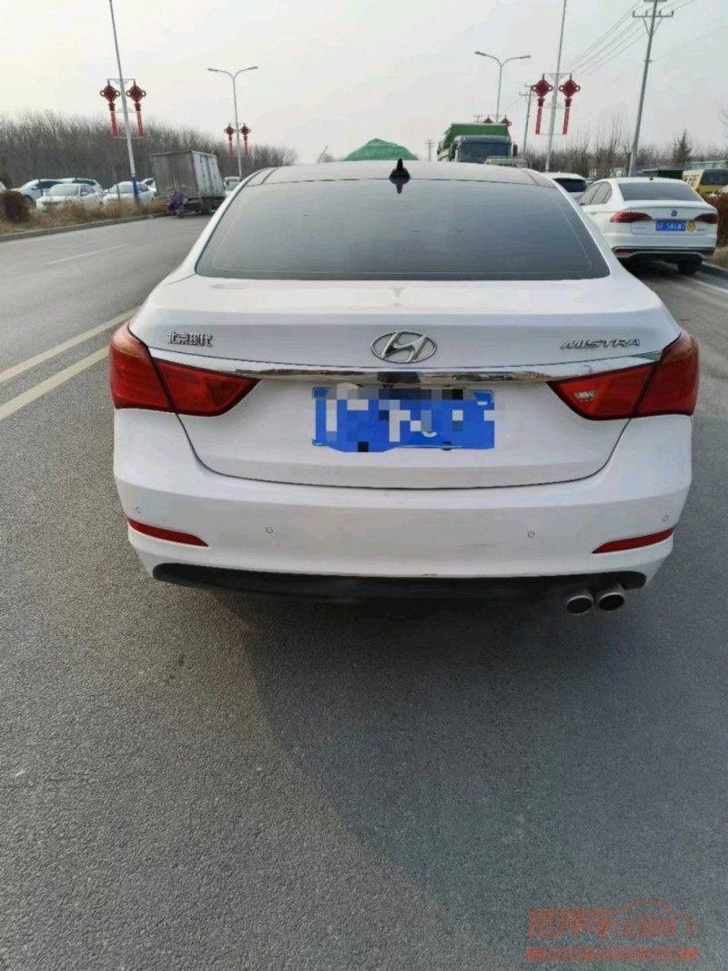 保定16年现代名图6