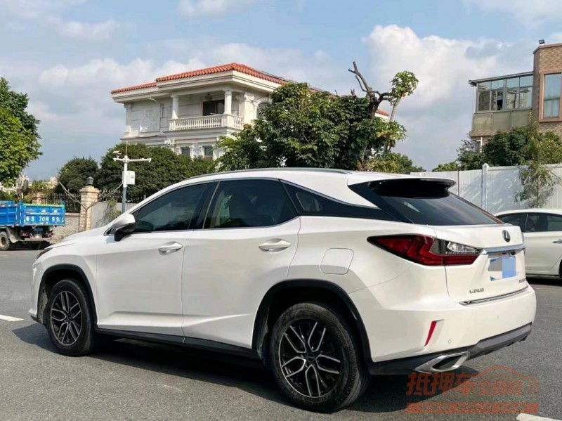 广州16年雷克萨斯RX8