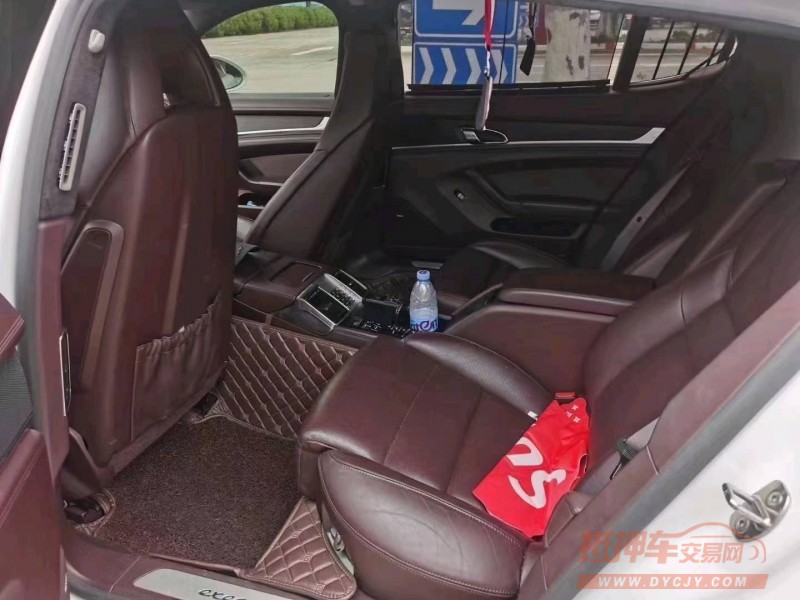 广州14年保时捷帕拉梅拉4