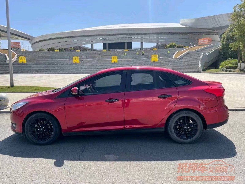 宜昌16年福特福克斯6