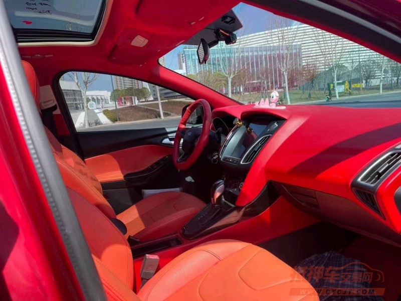 宜昌16年福特福克斯9