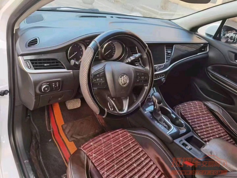 宜昌20年别克威朗4