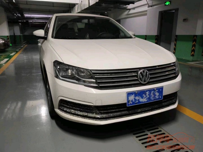 枣庄19年大众朗逸3