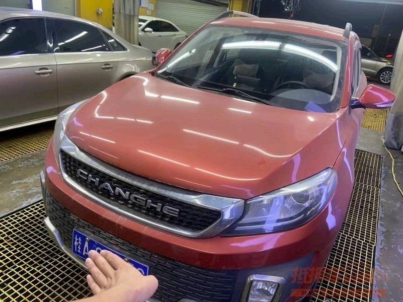 广州17年昌河Q352