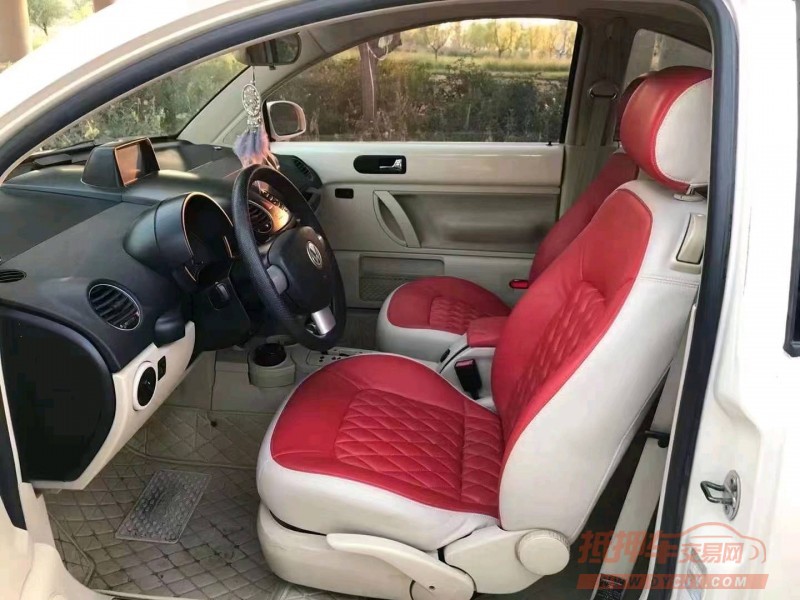 济南11年大众甲壳虫7