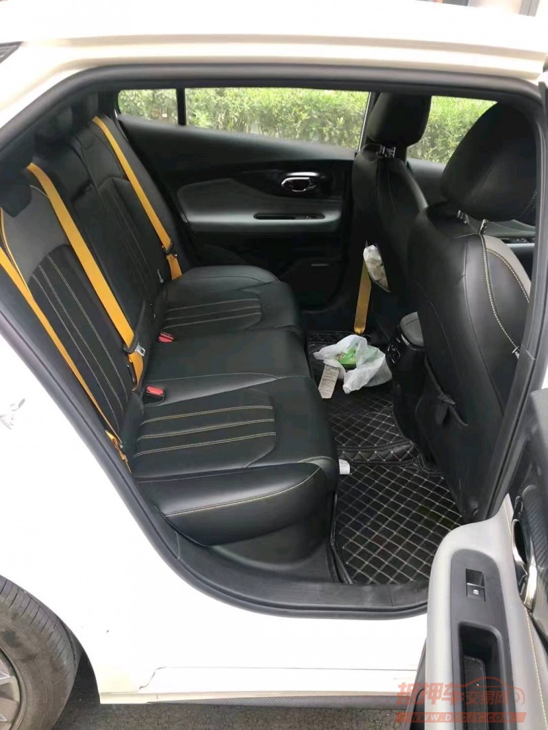 资阳22年传祺影豹5