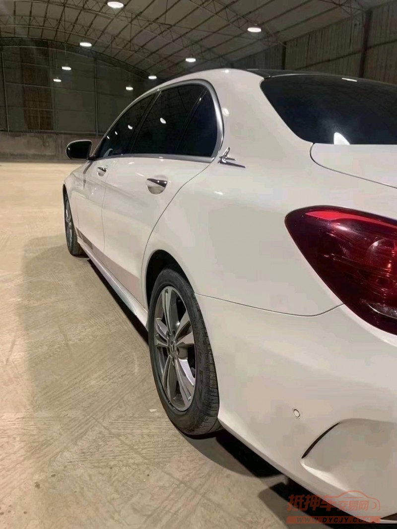 石家庄17年奔驰C9