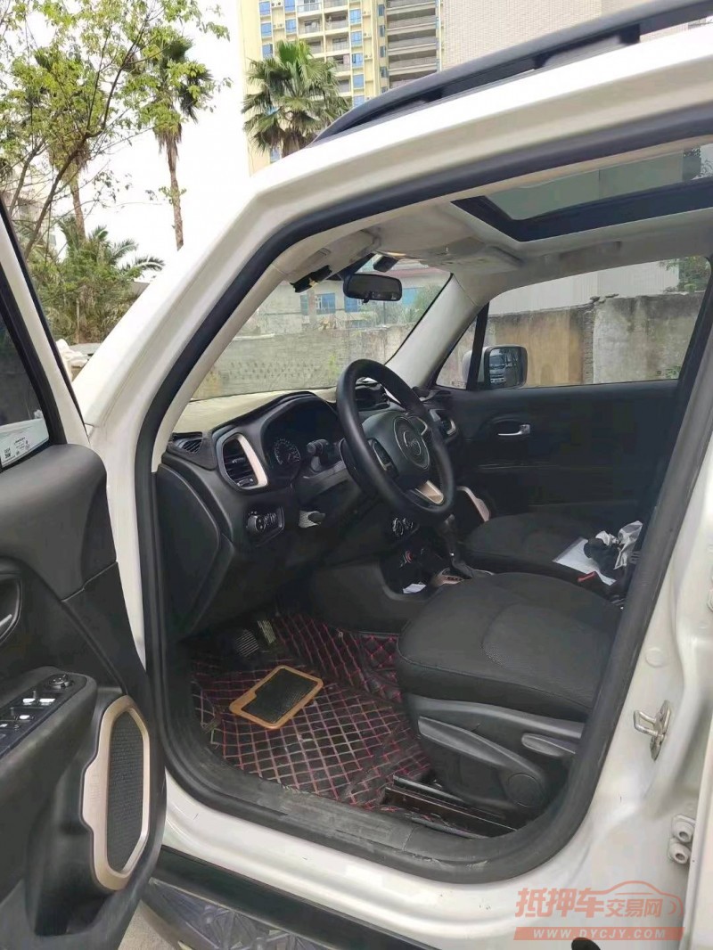 梧州17年Jeep自由侠4