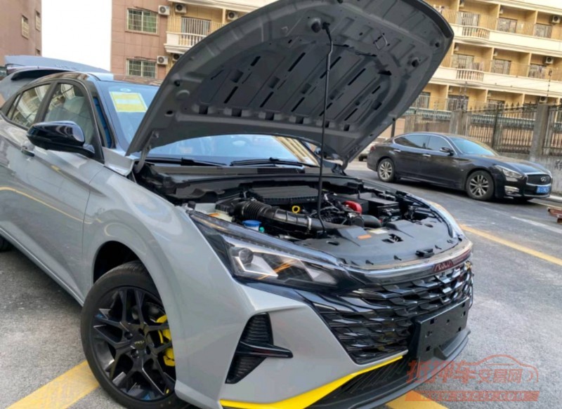 北京22年东风奕炫2