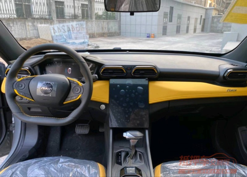 北京22年东风奕炫7