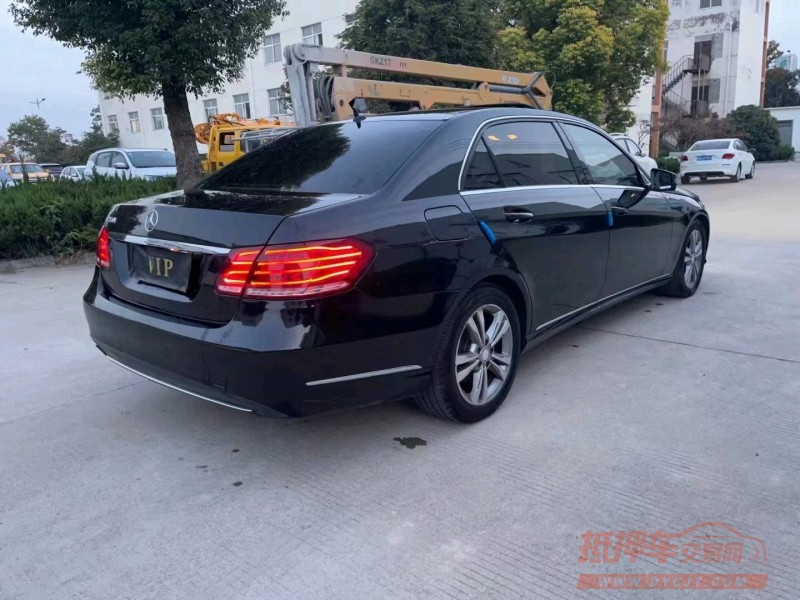 宿迁14年奔驰E8