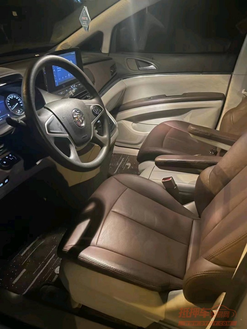 济南22年别克GL83