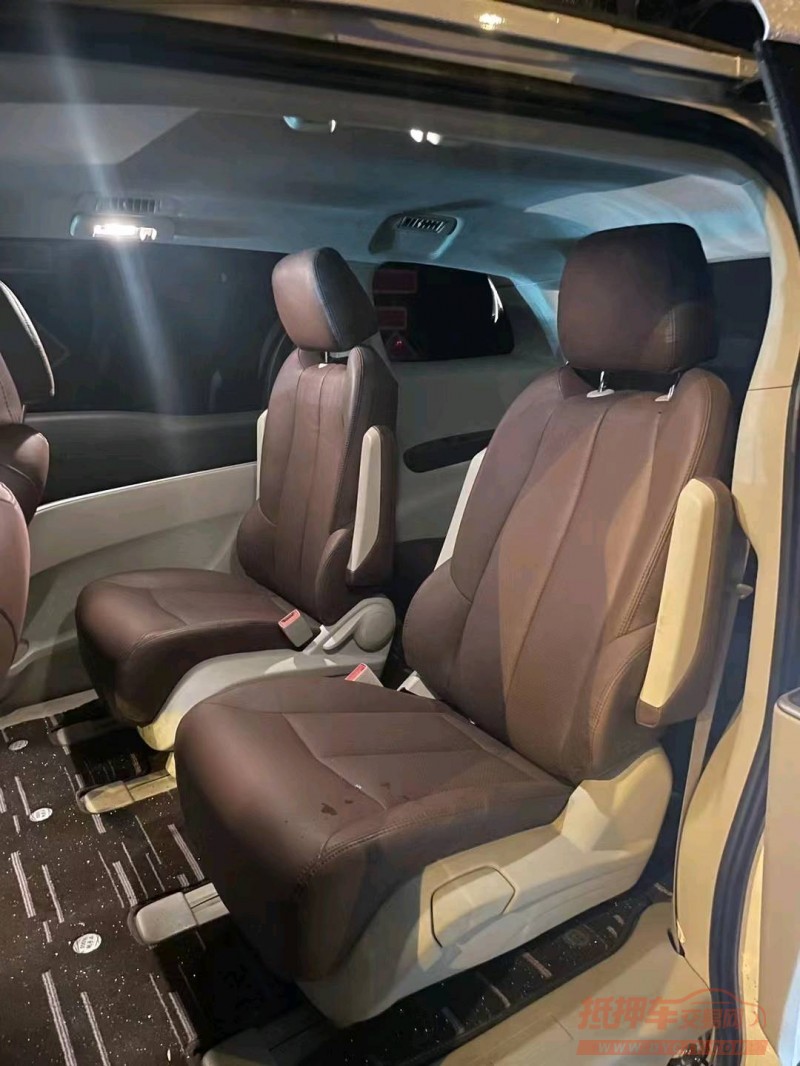 济南22年别克GL84