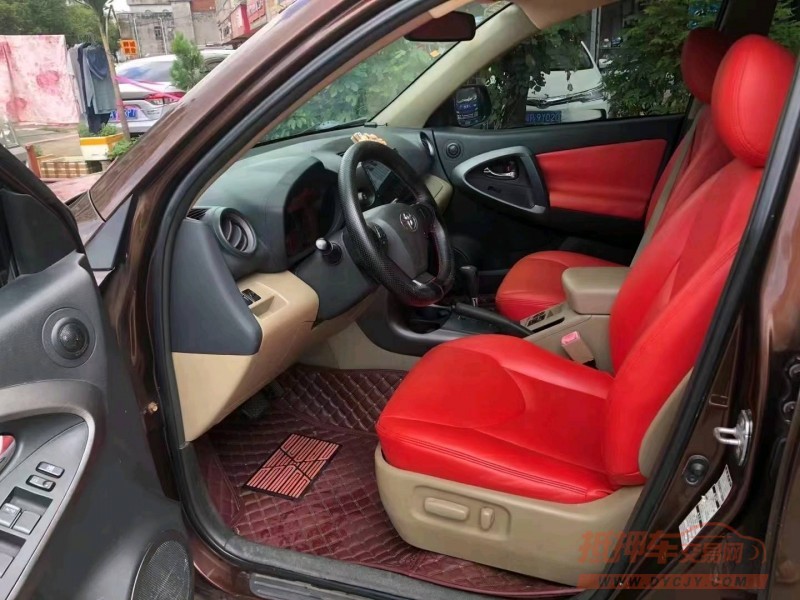 广州12年丰田RAV45