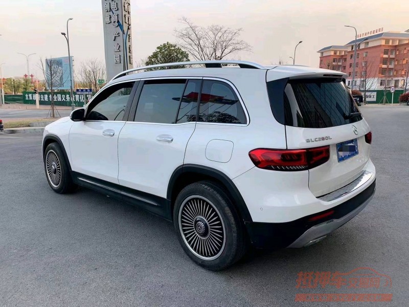 宜春20年奔驰GLB5