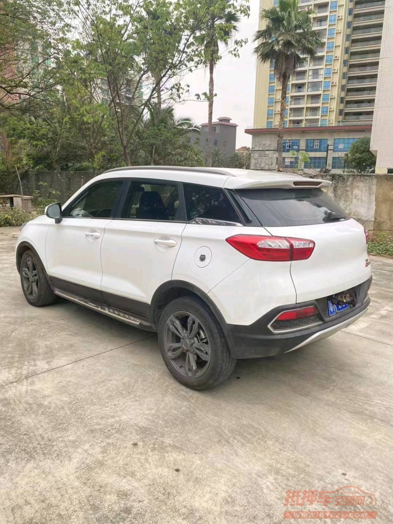 梧州18年猎豹汽车CS96