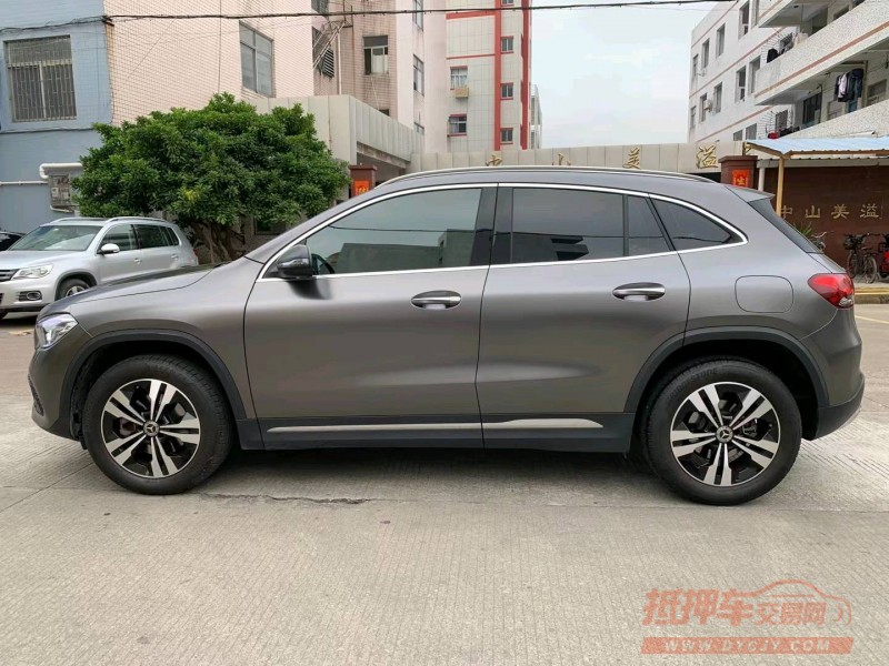 中山21年奔驰GLA7
