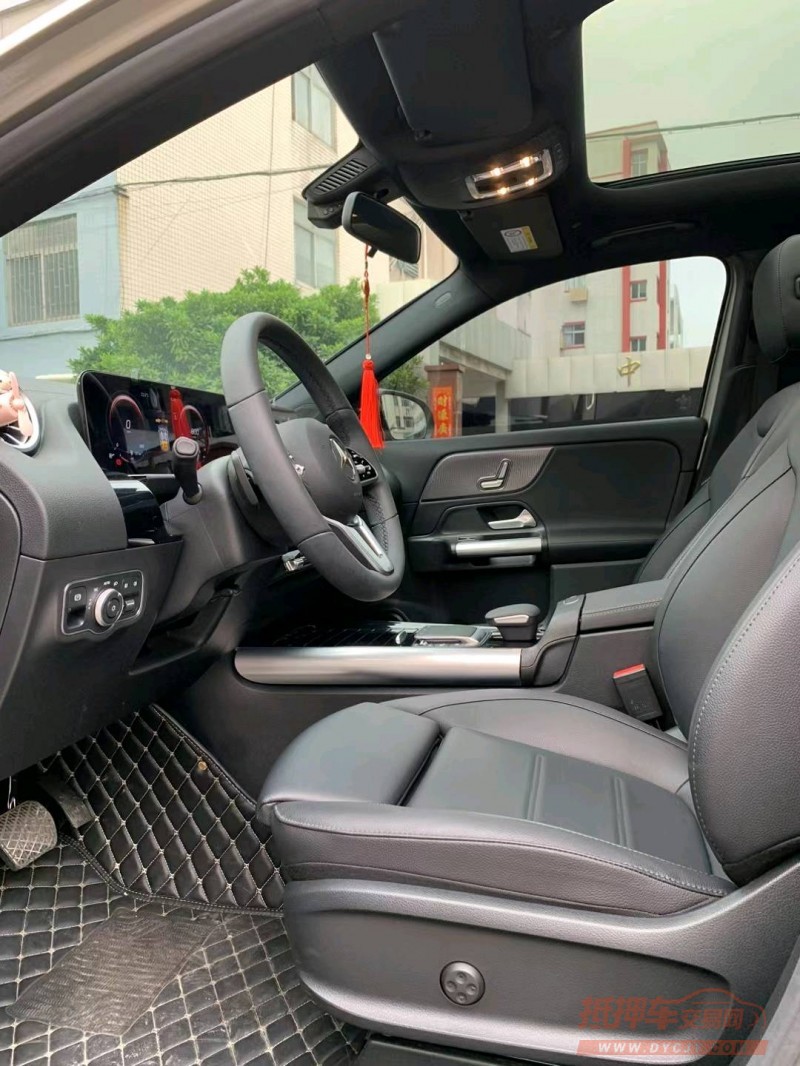 中山21年奔驰GLA2