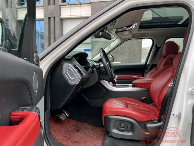 东莞17年路虎揽胜运动7