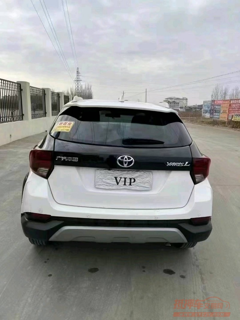 保定20年丰田YARiS L 致炫9