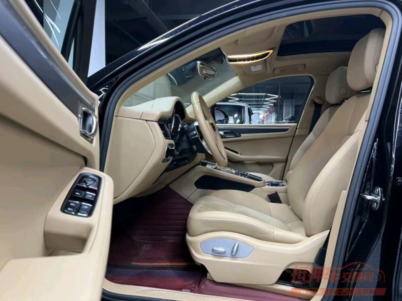 东莞17年保时捷Macan8