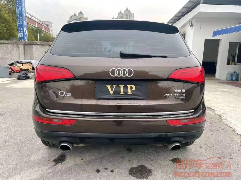 宜昌17年奥迪Q58