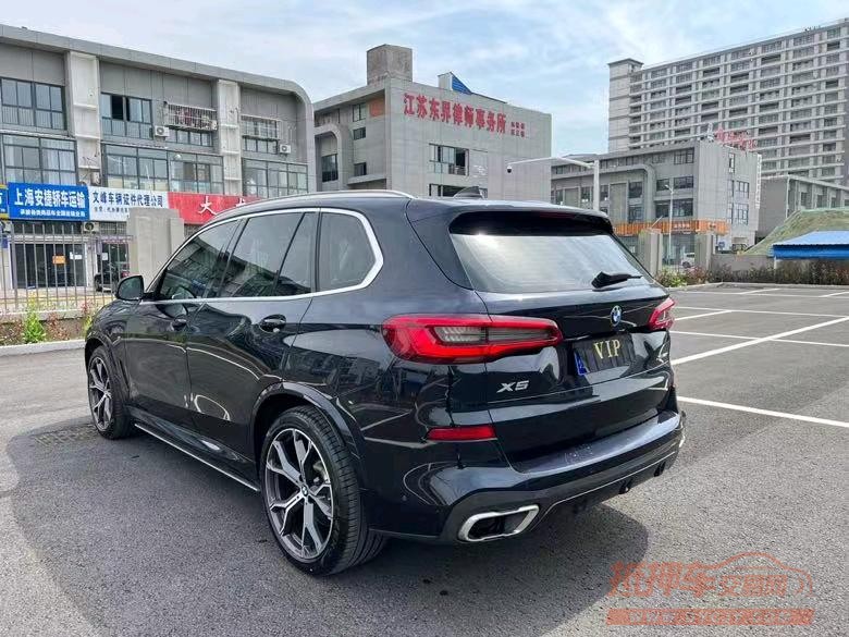 盐城19年宝马X58