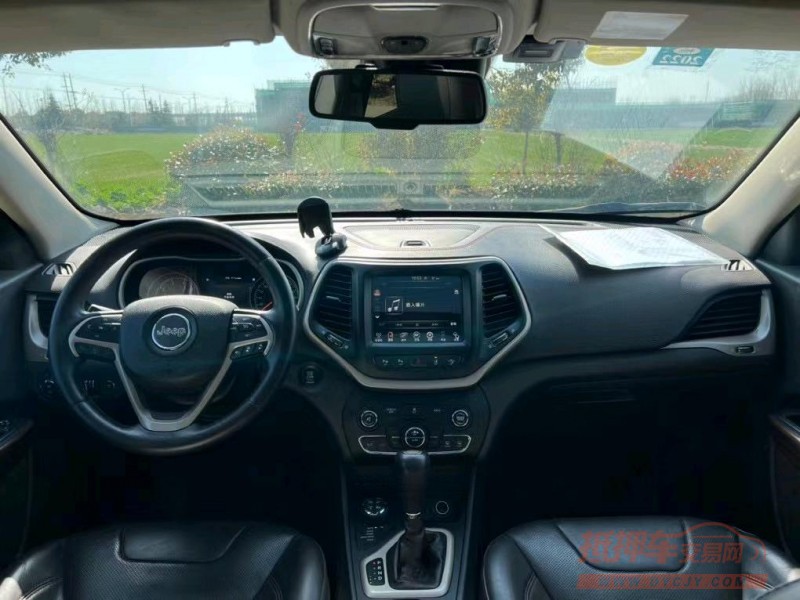 盐城16年Jeep自由光1