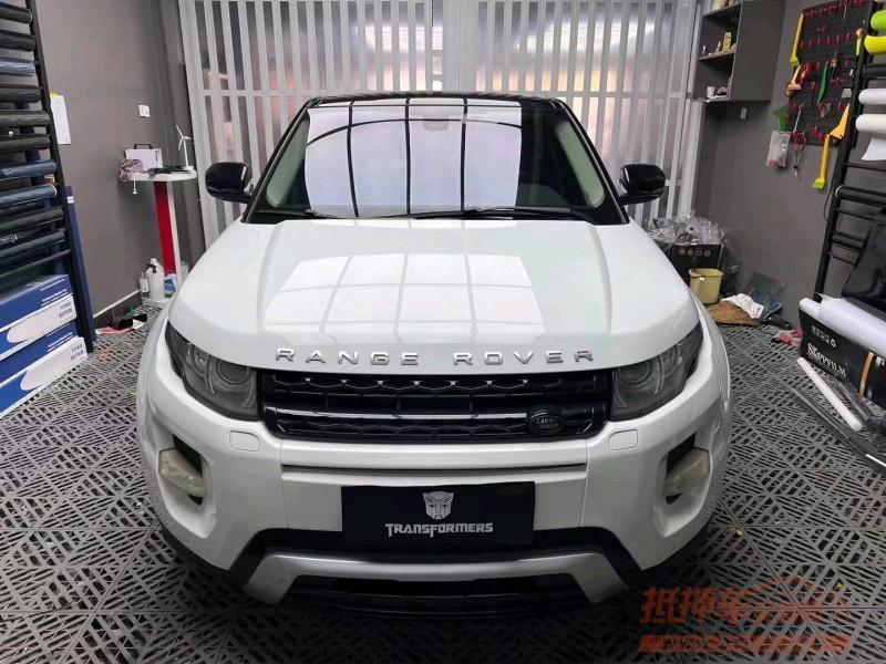 枣庄13年路虎极光1