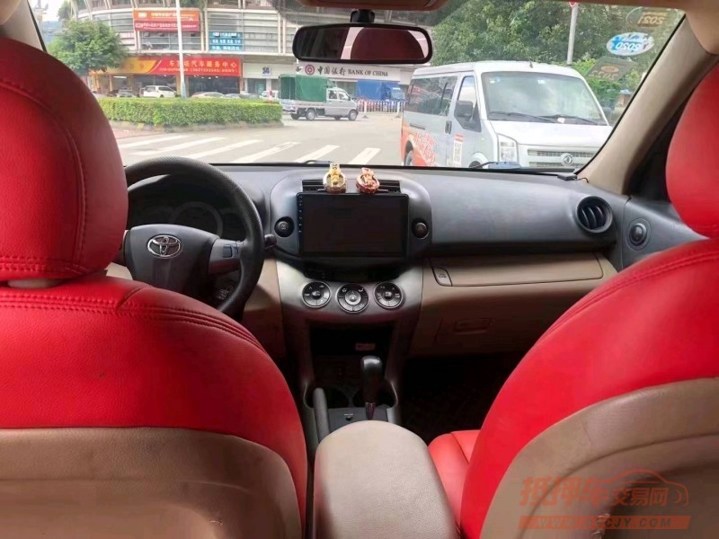 广州12年丰田RAV4荣放4