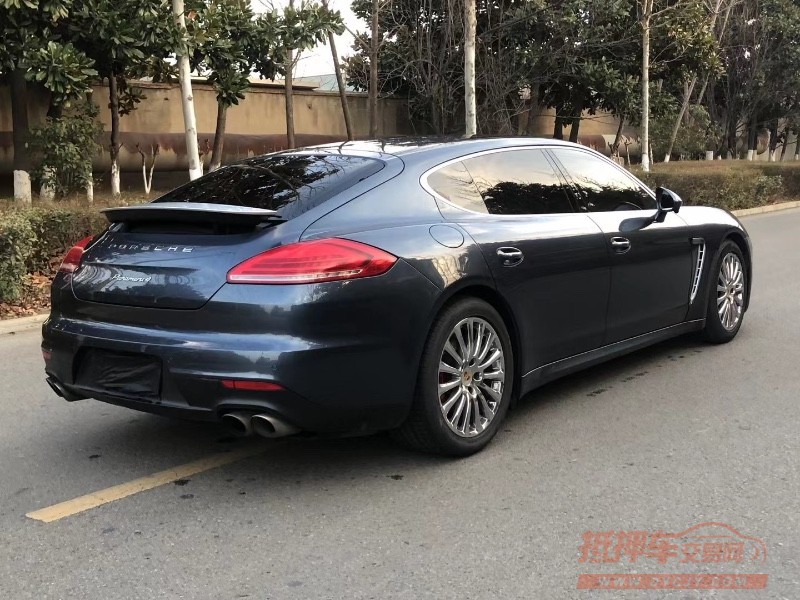 徐州17年保时捷帕拉梅拉5