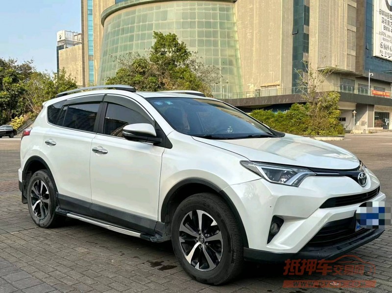 广州17年丰田RAV4荣放3