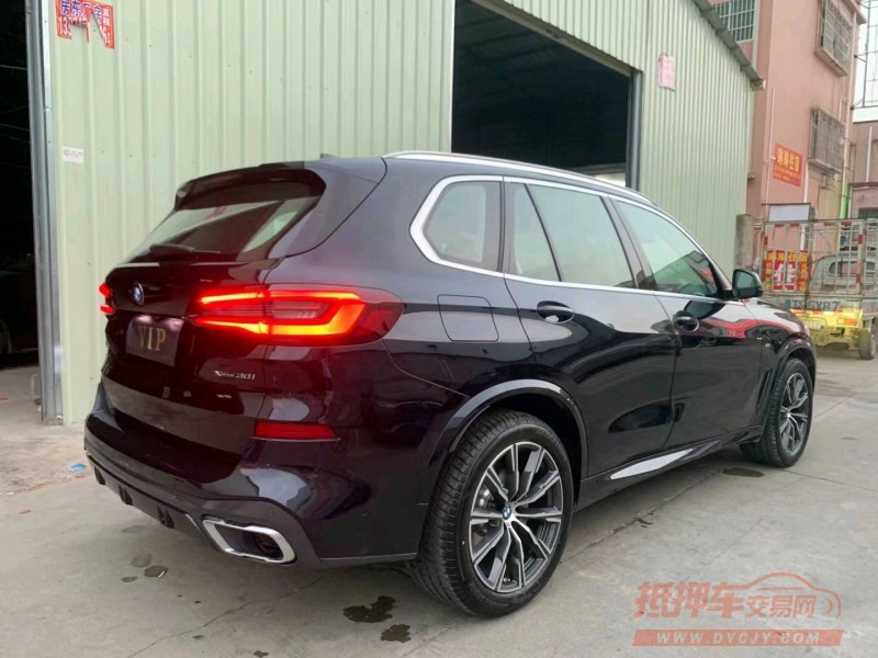 中山21年宝马X58
