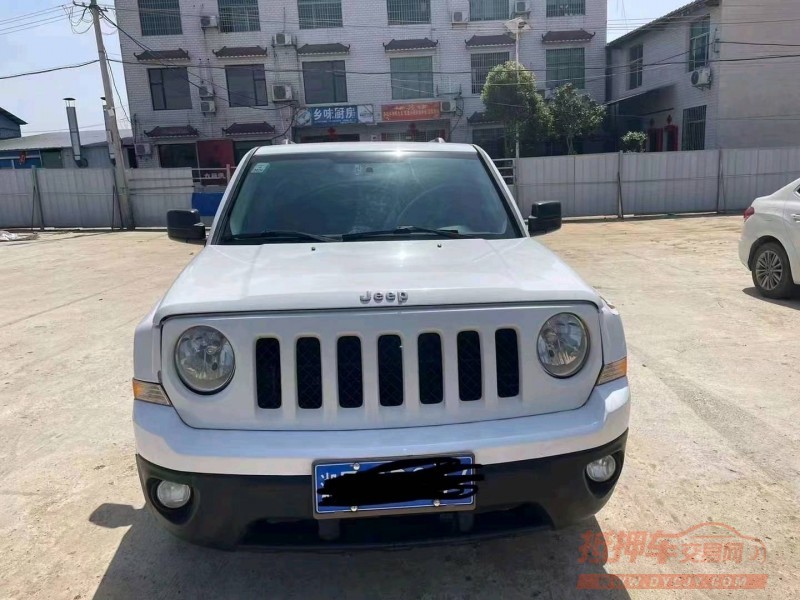 衡阳13年Jeep自由客1
