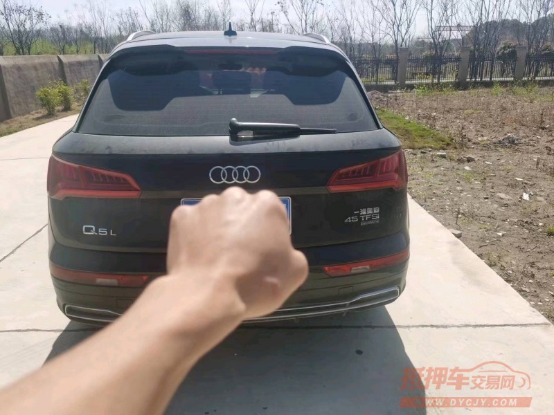 邯郸20年奥迪Q55