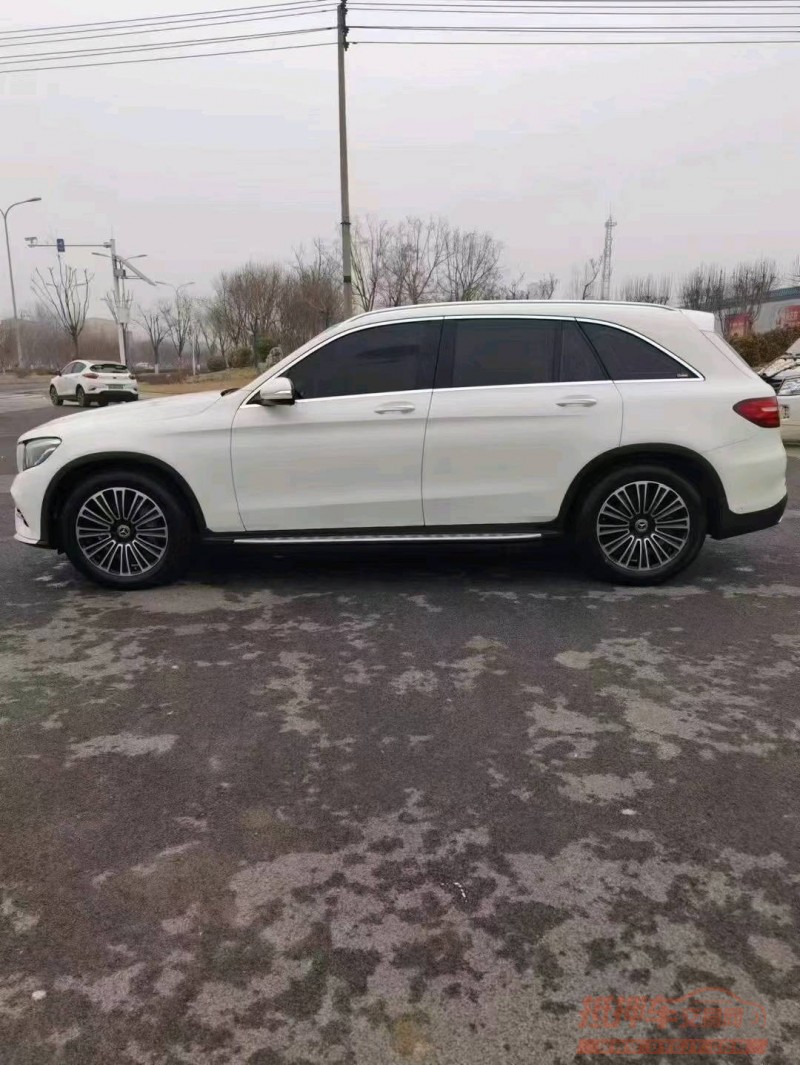 邯郸19年奔驰GLC4