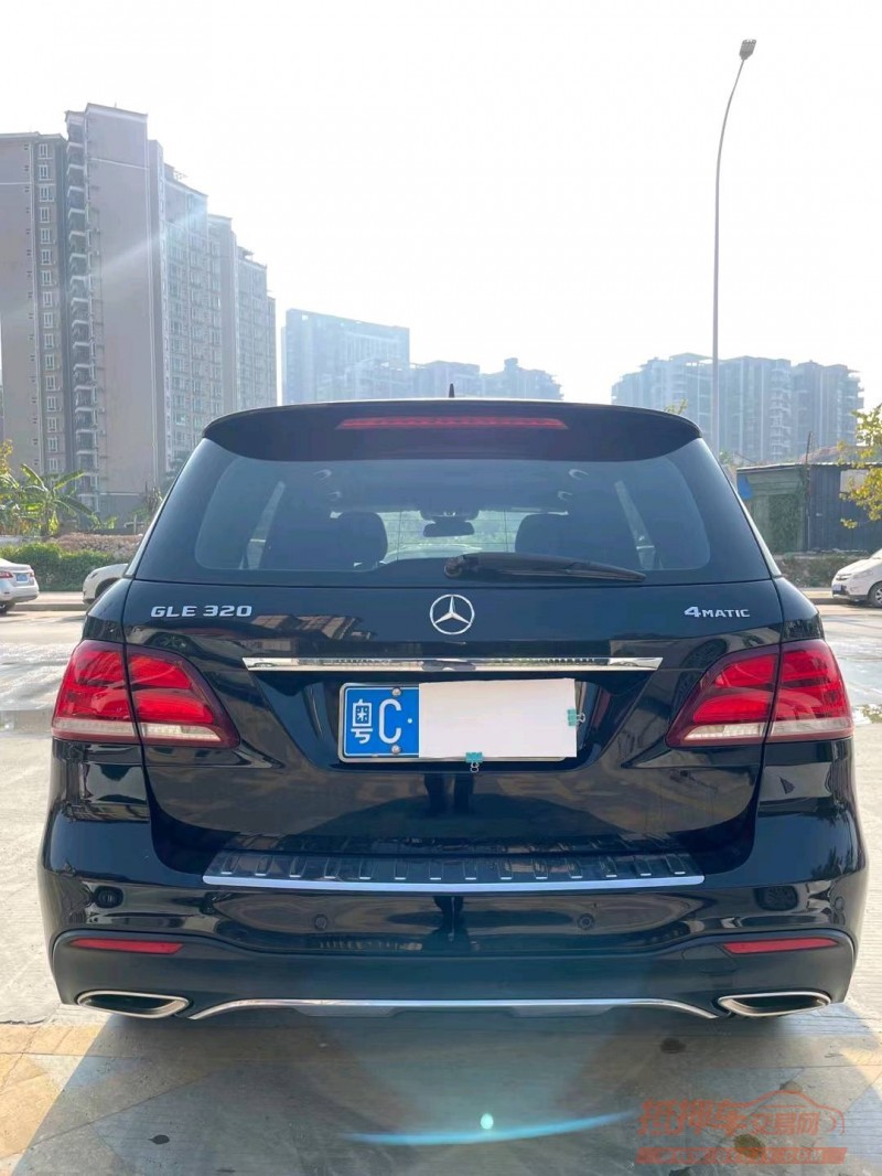 中山18年奔驰GLE1