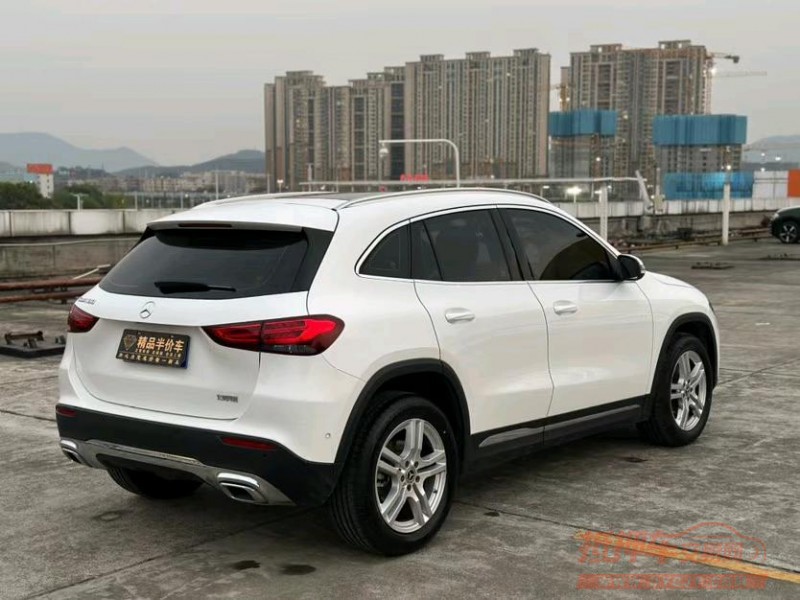 东莞22年奔驰GLA7